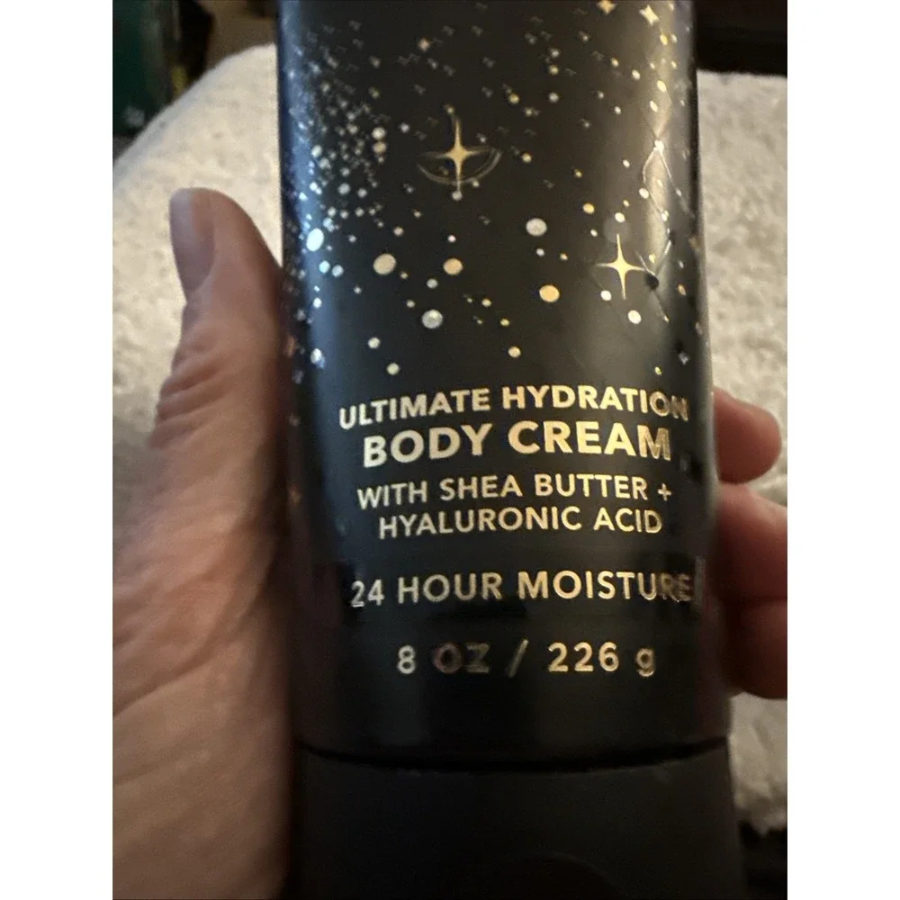 Bath & Body Works bath body